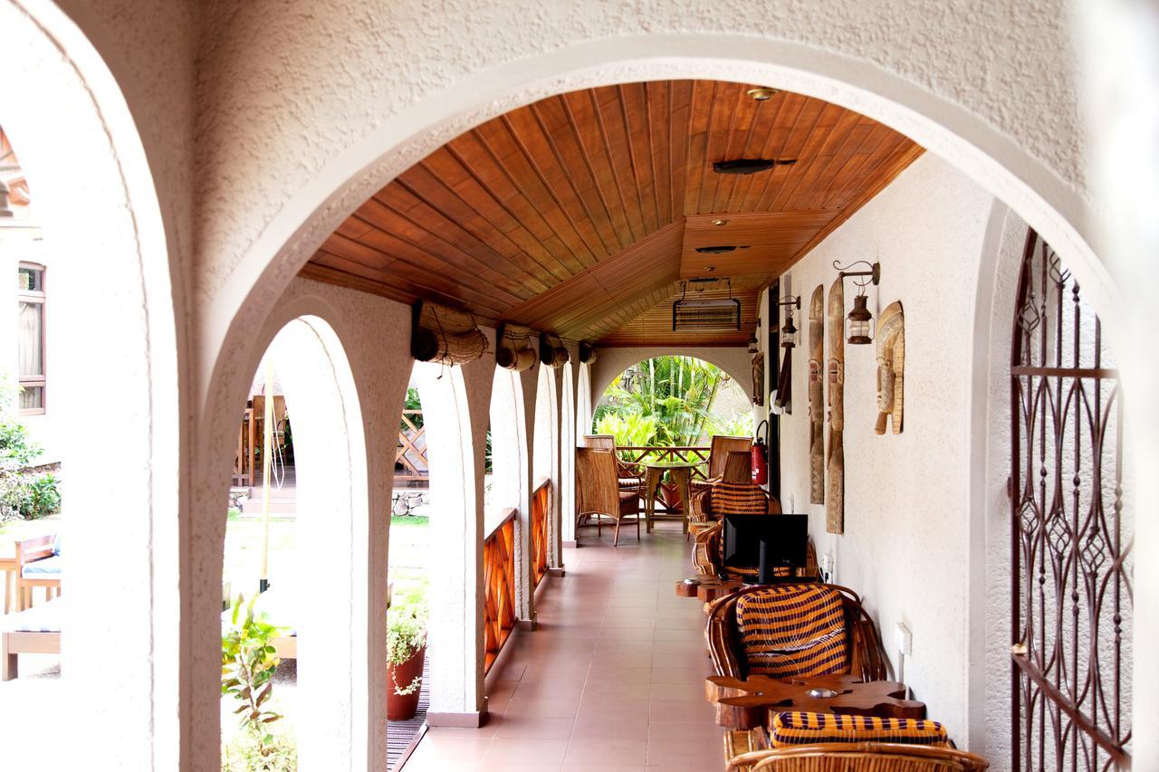 Mahogany Lodge, Cantonments Accra Exteriör bild